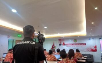 Dari Menulis Asuhan Keperawatan Ke Menulis Berita Hasil Liputan