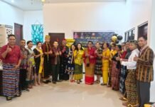 Hadiri HUT Emas PPNI Tingkat DPW PPNI NTT, Kepala Dinkesdukcapil NTT Ingatkan Tentang Branding