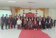 Lantik Sembilan Komisariat di Adonara, Ketua PPNI Flotim Tekankan Soliditas dan Kemandirian Organisasi