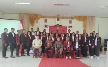 Lantik Sembilan Komisariat di Adonara, Ketua PPNI Flotim Tekankan Soliditas dan Kemandirian Organisasi